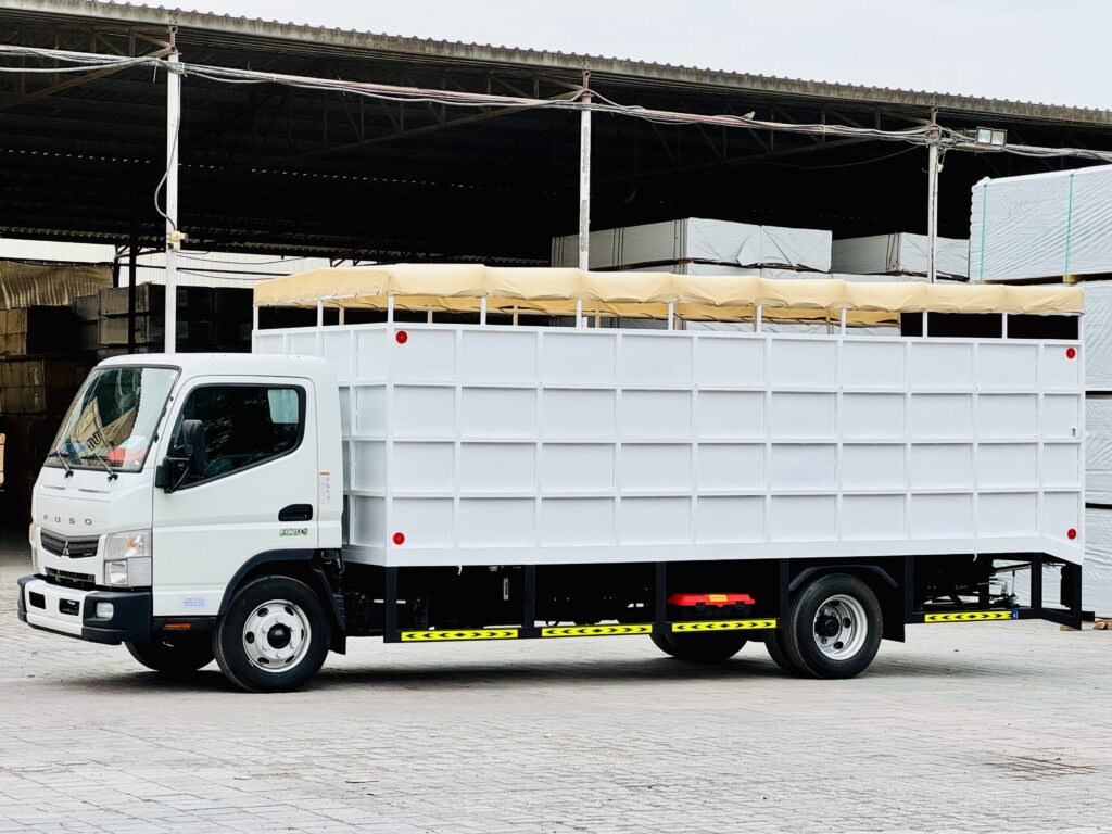 camel_truck_2