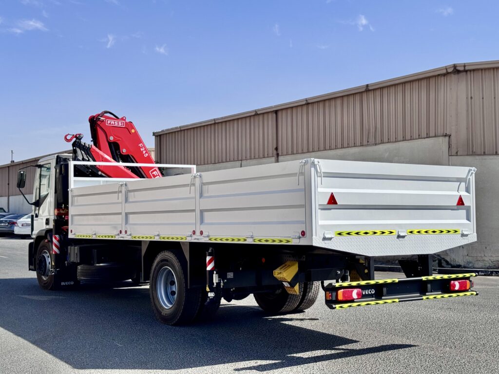 crane_cargo_body_3