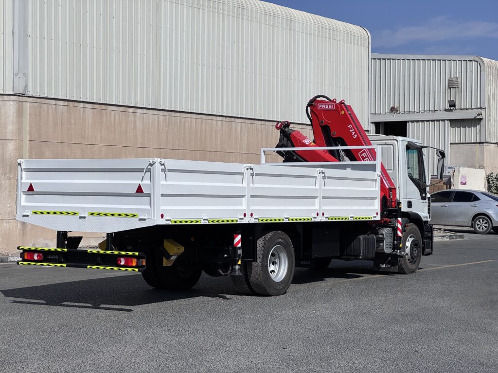crane_cargo_body_4